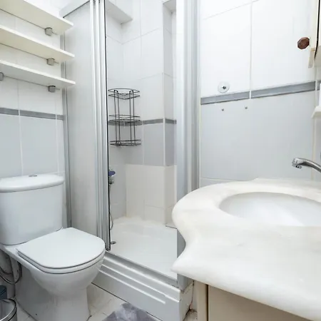 2-bedroom With Private Terrace 伊斯坦布尔