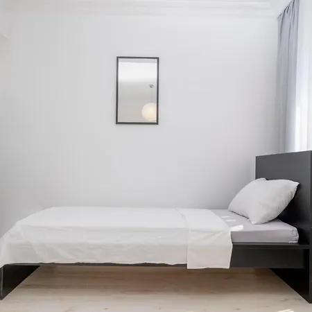 2-bedroom With Private Terrace 公寓