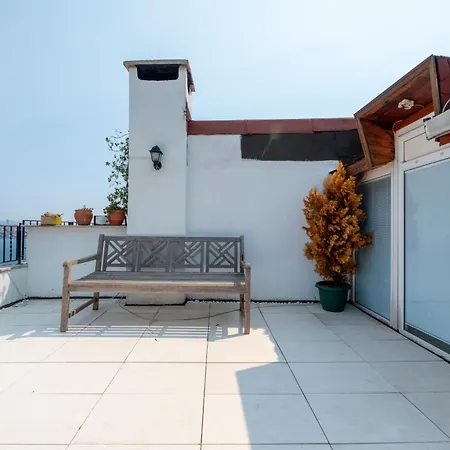 公寓 2-bedroom With Private Terrace *